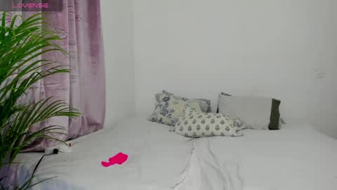 Snapshot of _sexy_star_ chatting on March 2025 12:55:02 AM E T H A N S T A R online show from March 2025 12:55:02 AM