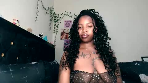 Snapshot of _sexysquirter chatting on May 2026 07:31:02 PM _sexysquirter online show from May 2026 07:31:02 PM