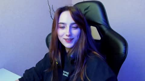 _silverdream online show from December 2024 10:01:02 PM