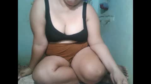 Snapshot of _simply_mama chatting on March 2026 01:33:02 AM _simply_mama online show from March 2026 01:33:02 AM