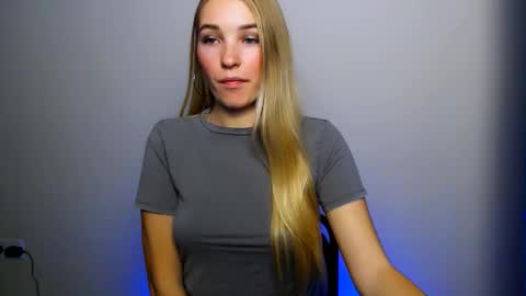 Rachel online show from October 2025 08:21:02 PM