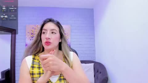 Snapshot of _sofia_cruz chatting on May 2026 07:30:02 PM 640 200 online show from May 2026 07:30:02 PM