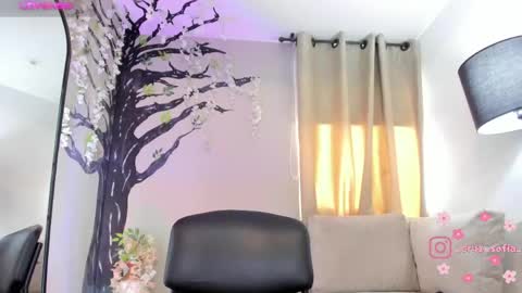Snapshot of _sofia_cruz chatting on June 2026 07:42:01 PM 640 200 online show from June 2026 07:42:01 PM