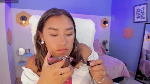 Sophie  online show from February 2026 03:37:02 PM