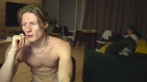 Snapshot of _sopranos_ chatting on January 2025 01:00:02 PM OLIVERpvt is open online show from January 2025 01:00:02 PM