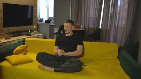 Snapshot of _sopranos_ chatting on October 2025 12:06:02 PM OLIVERpvt is open online show from October 2025 12:06:02 PM