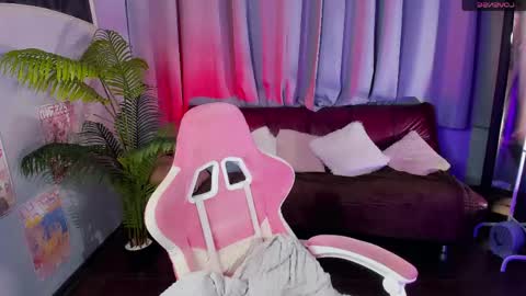 Brittany online show from April 2026 10:12:02 PM