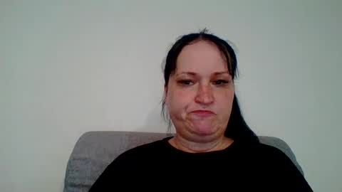 Snapshot of _squirty_pussyyy_ chatting on July 2026 05:18:02 PM Melisa online show from July 2026 05:18:02 PM