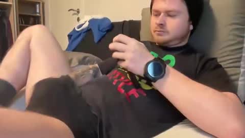 Snapshot of _stevie___ chatting on January 2025 03:32:02 PM _stevie___ online show from January 2025 03:32:02 PM