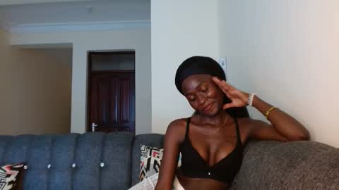 Snapshot of _sweejewel chatting on September 2025 10:04:02 AM _sweejewel online show from September 2025 10:04:02 AM