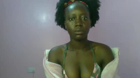 Gabriella online show from November 2025 03:17:01 AM