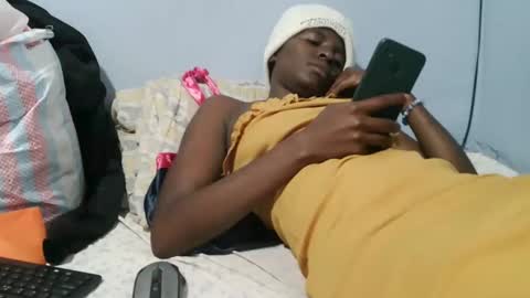 Talia online show from December 2024 11:24:01 AM