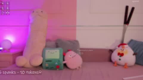 _tammarra_ online show from January 2025 08:48:02 PM