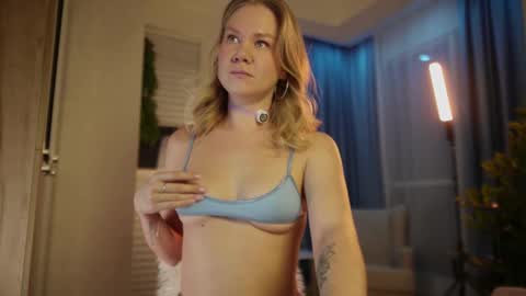 Annie online show from March 2026 02:34:02 AM