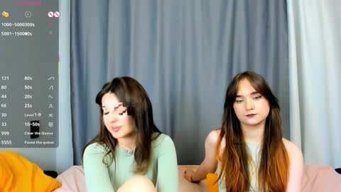 Snapshot of _teona_ann_for_you_ chatting on March 2025 09:43:01 AM Teona and Annred hair online show from March 2025 09:43:01 AM