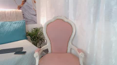 _tiffany1 online show from October 2025 06:41:02 PM