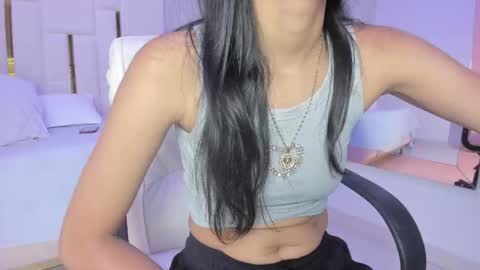 Rousse  online show from October 2025 07:22:02 PM