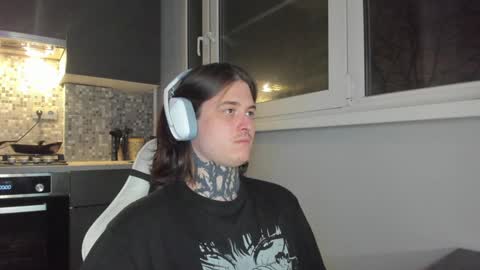 _torfin_ online show from December 2024 12:02:01 AM