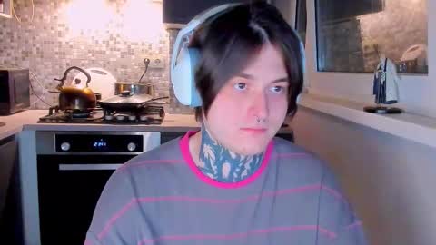 _torfin_ online show from March 2026 10:26:01 PM