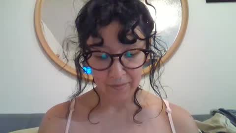 _tutti_frutti_ online show from October 2025 12:14:01 AM