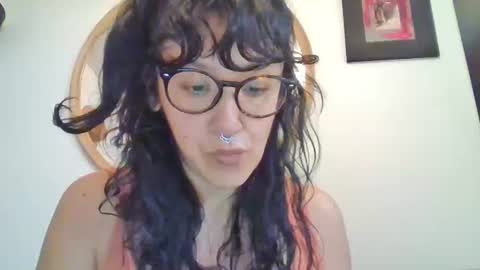 _tutti_frutti_ online show from January 2026 02:47:02 AM