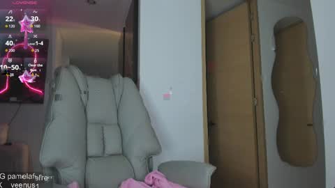 stephany online show from April 2026 11:02:02 PM