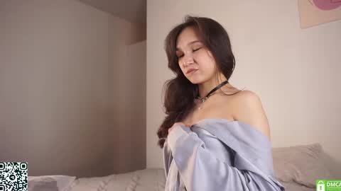 Viola online show from March 2025 08:03:02 PM