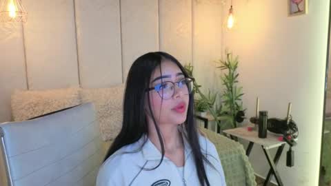   online show from April 2026 08:17:01 PM