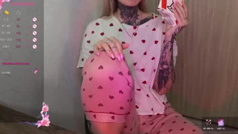 Alis online show from January 2025 06:12:02 PM