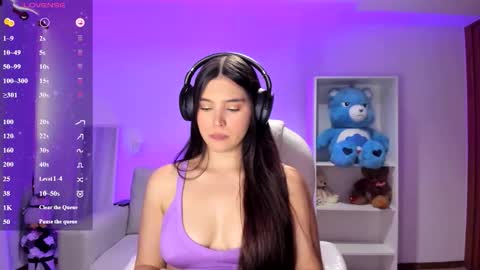 Snapshot of _wdreamgirl chatting on October 2025 09:04:01 PM Fernanda online show from October 2025 09:04:01 PM