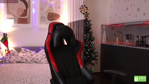 Kristina online show from December 2024 01:34:02 PM