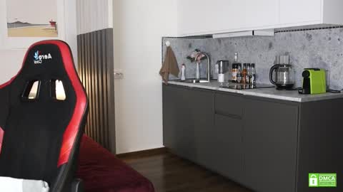 Kristina online show from September 2025 10:52:02 AM