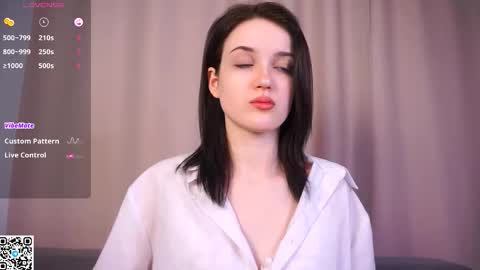 Anna online show from September 2025 07:42:01 AM