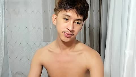 Snapshot of _xxhavefunwithme69_ chatting on May 2026 11:18:01 AM Andrei online show from May 2026 11:18:01 AM
