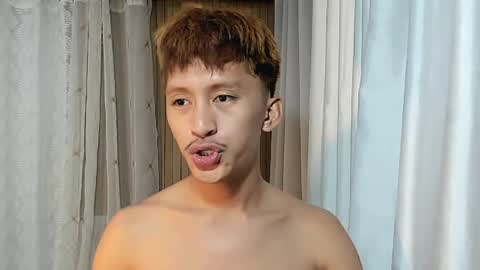 Snapshot of _xxhavefunwithme69_ chatting on May 2026 11:23:04 PM Andrei online show from May 2026 11:23:04 PM
