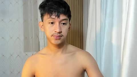 Snapshot of _xxhavefunwithme69_ chatting on May 2026 04:30:01 AM Andrei online show from May 2026 04:30:01 AM