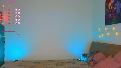 Snapshot of _yourfoxy_ chatting on May 2026 10:48:01 PM LITTLE FOX online show from May 2026 10:48:01 PM