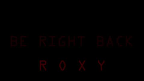 Snapshot of _yourwetdreams_ chatting on May 2026 11:33:02 PM Roxy online show from May 2026 11:33:02 PM