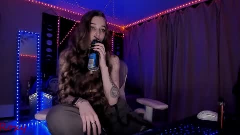 Snapshot of _yourwetdreams_ chatting on May 2026 07:32:02 PM Roxy online show from May 2026 07:32:02 PM