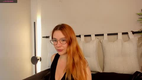 Zoe  online show from June 2026 01:24:01 PM
