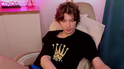 Denis online show from February 2026 12:49:01 PM