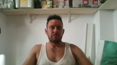 Snapshot of a3cuadros chatting on June 2026 03:43:01 PM a3cuadros online show from June 2026 03:43:01 PM