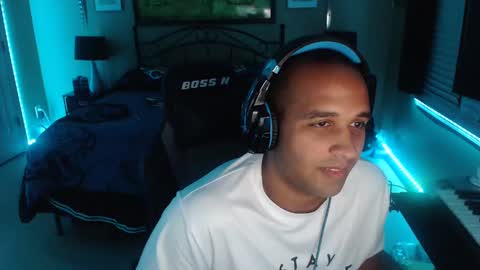 a4orce online show from December 2024 02:04:02 AM