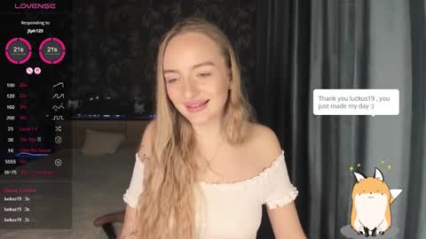 Adelina online show from December 2025 02:23:02 PM