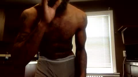 a_rizzy85 online show from May 2026 03:51:02 PM