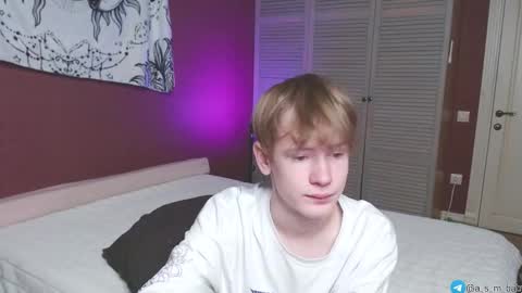 Snapshot of a_s_m_ chatting on September 2025 04:29:02 PM Kris Michael online show from September 2025 04:29:02 PM
