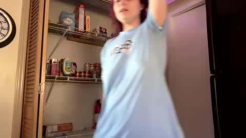 Snapshot of aa_xys1 chatting on October 2025 09:00:02 PM aa_xys1 online show from October 2025 09:00:02 PM