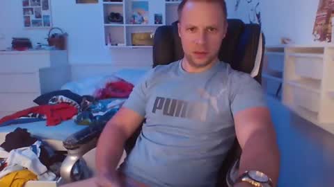 Snapshot of aaaandzzz chatting on December 2024 09:28:02 AM Long distance cumshot online show from December 2024 09:28:02 AM