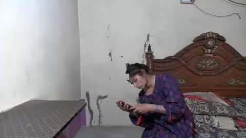 aakhan804 online show from May 2026 07:02:02 AM