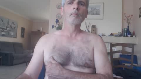 Aalex1717 online show from May 2026 03:38:02 PM